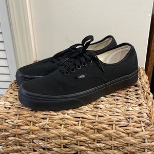 MENS VANS AUTHENTIC SHOE
